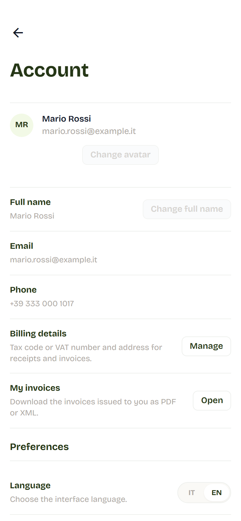 Account page with initials, name, email, phone and the IT or EN language choice.